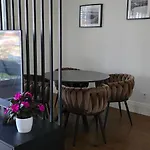 Apart Otel Szyprow *